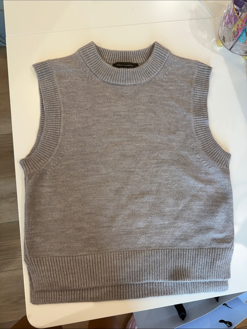 French Connection dive Gray babysoft Sleeveless Crewneck Sweater Vest